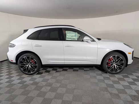 New 2026 Porsche Macan S AWD/4WD image 8