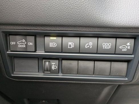 New 2025 Toyota Tundra Limited image 25