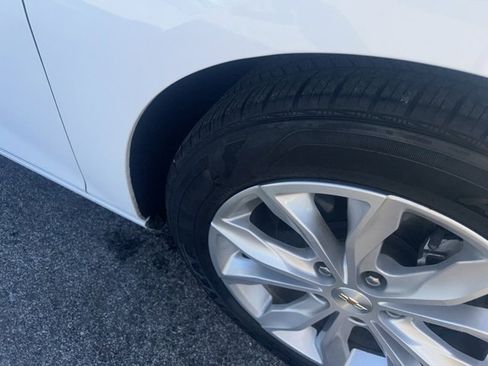 Used 2024 Chevrolet Malibu LT image 6