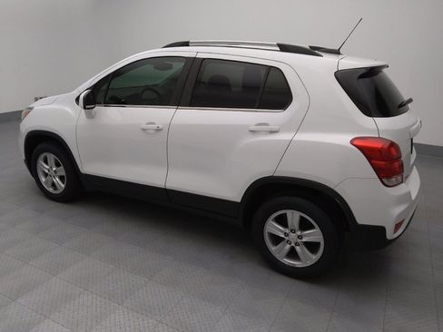 Used 2020 Chevrolet Trax LT image 3