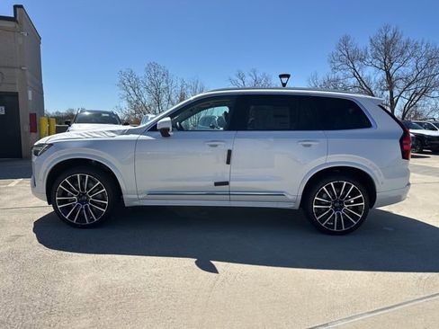 New 2026 Volvo XC90 B6 Plus w/ Protection Package AWD/4WD image 4