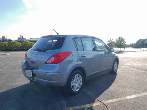 Used 2010 Nissan Versa 1.8 S w/ PWR Plus Pkg FWD image 7