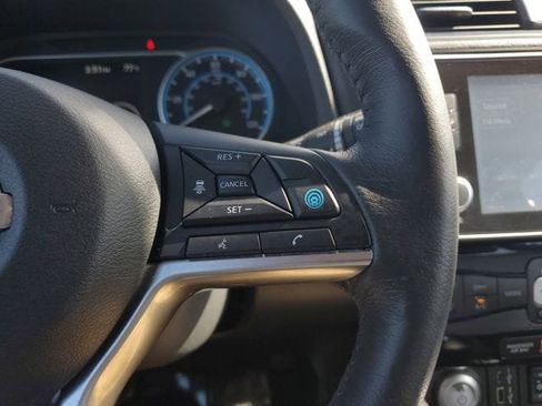 Used 2020 Nissan Leaf SL Plus image 26