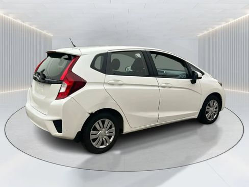 Used 2016 Honda Fit LX image 4