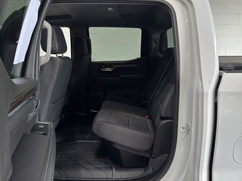 Used 2023 Chevrolet Silverado 1500 LT w/ LPO, Dark Essentials Package AWD/4WD image 10
