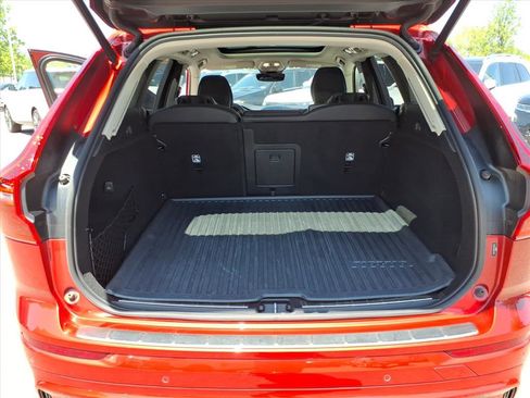 Certified 2024 Volvo XC60 B5 Ultimate w/ Climate Package AWD/4WD image 13
