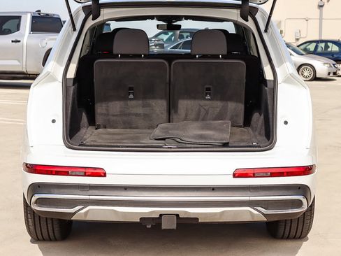 Used 2023 Audi Q7 2.0T Premium AWD/4WD image 37