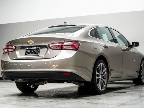 Used 2024 Chevrolet Malibu LT FWD image 9