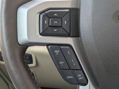 Used 2018 Ford F150 Lariat w/ Equipment Group 502A Luxury image 27