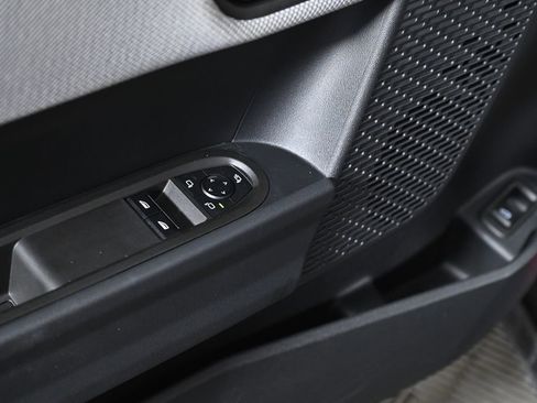 Certified 2025 MINI Cooper S image 23