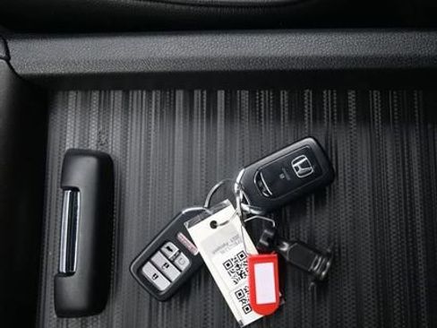 Used 2023 Honda Passport TrailSport image 9