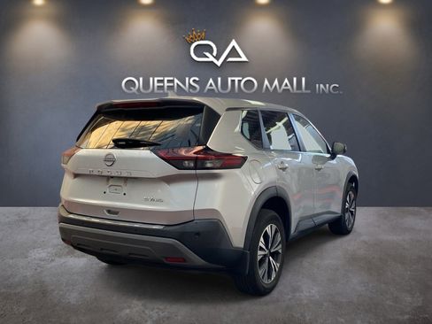 Used 2022 Nissan Rogue SV AWD/4WD image 6