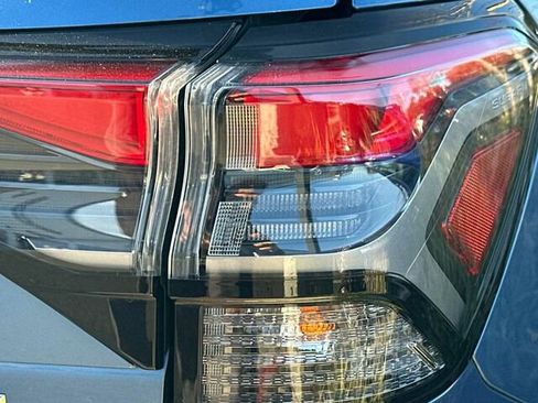 Used 2025 Subaru Forester Touring AWD/4WD image 34