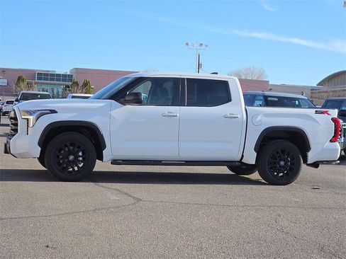 New 2026 Toyota Tundra SR5 image 2