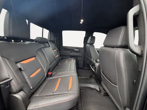 Used 2024 GMC Sierra 2500 AT4 w/ AT4 Premium Plus Package image 12