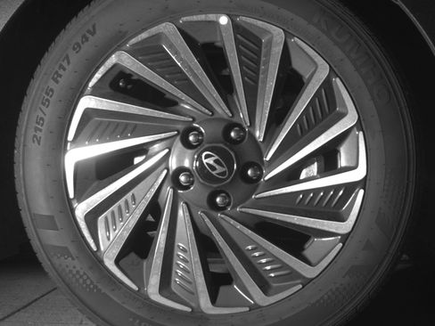 Used 2025 Hyundai Sonata SEL FWD image 16