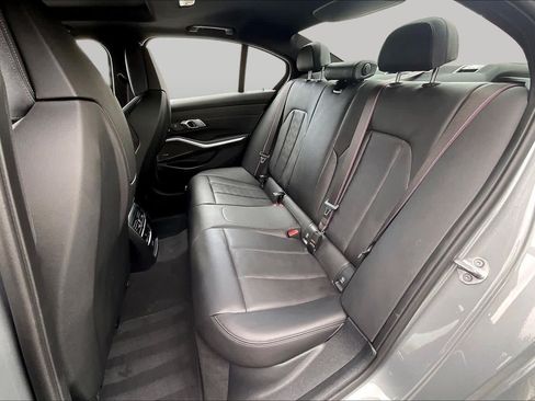 Used 2025 BMW M3 Competition w/ Executive Package AWD/4WD image 21