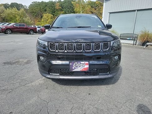 New 2026 Jeep Compass Limited image 2