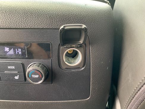 Used 2017 GMC Yukon Denali AWD/4WD image 38