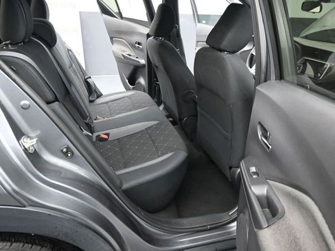 Used 2020 Nissan Kicks SV image 22