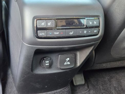 Used 2024 Hyundai Palisade SEL w/ Premium Package FWD image 20