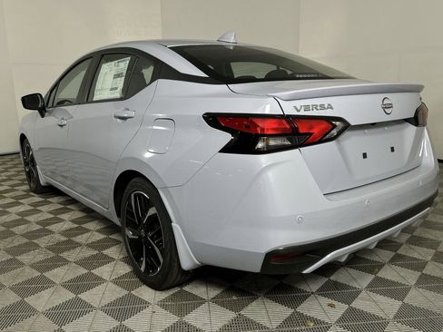 New 2025 Nissan Versa SR w/ Trunk Package FWD image 6