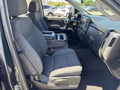 Used 2019 Chevrolet Silverado 1500 LT AWD/4WD image 15