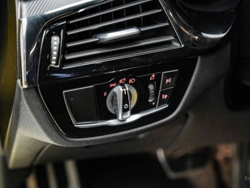 Used 2020 BMW M5 w/ Executive Package image 51