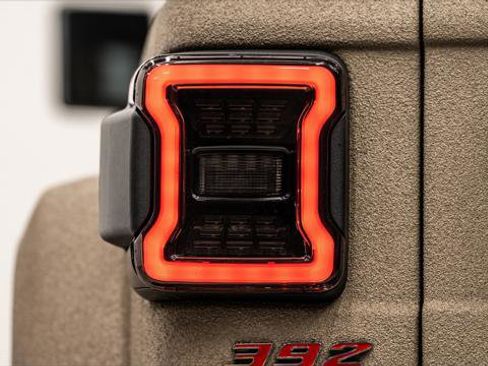 Used 2025 Jeep Wrangler Unlimited Sport AWD/4WD image 12