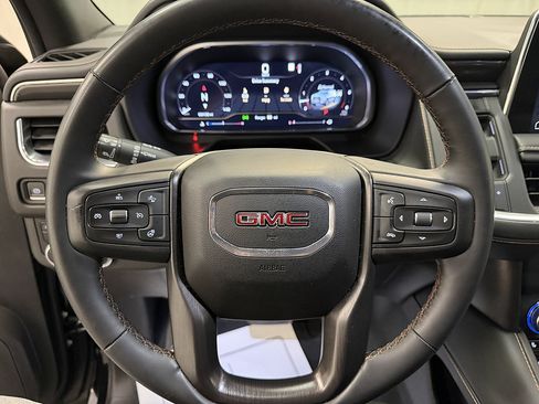 Used 2023 GMC Yukon AT4 w/ AT4 Premium Package AWD/4WD image 28