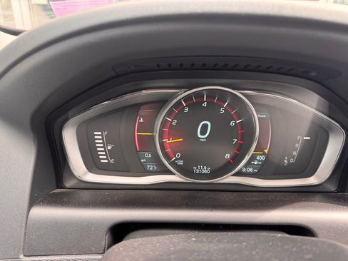 Used 2015 Volvo XC60 T5 Premier image 5