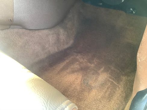 Used 1987 Volvo 240 DL image 38