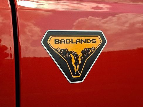 Certified 2023 Ford Bronco Badlands AWD/4WD image 30