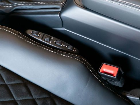 Used 2017 Mercedes-Benz G 550 Squared image 57