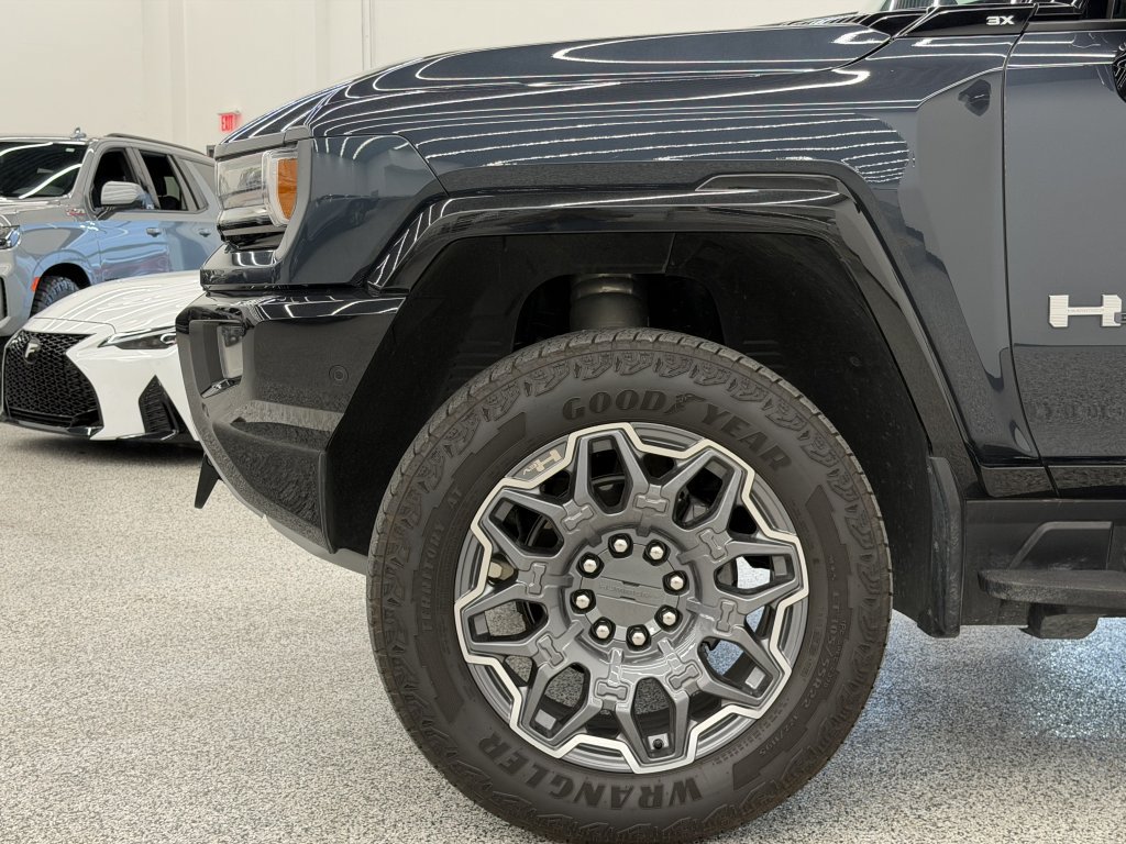 Used 2026 GMC Hummer EV SUV AWD/4WD image 5