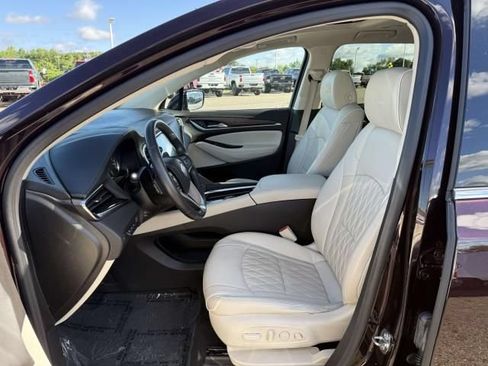 Used 2023 Buick Enclave Avenir w/ Avenir Technology Package AWD/4WD image 13