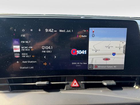 Used 2023 Kia Sportage SX FWD image 21