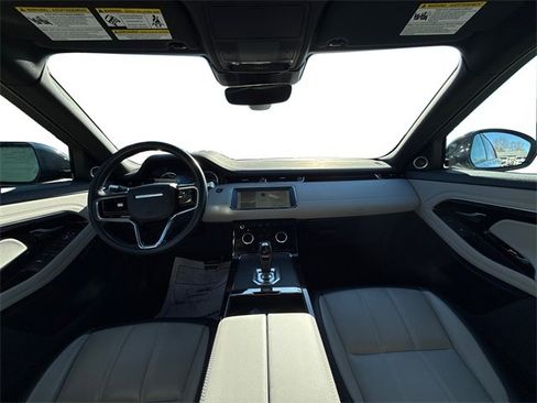 Used 2022 Land Rover Range Rover Evoque R-Dynamic S image 21