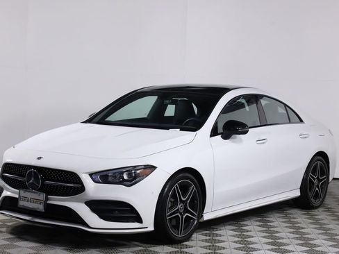 Certified 2022 Mercedes-Benz CLA 250 4MATIC image 4