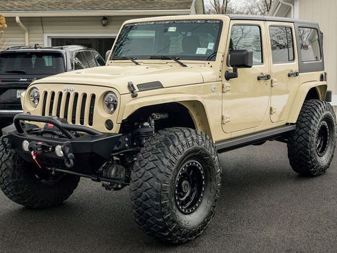 Used 2011 Jeep Wrangler Unlimited Sport image 14