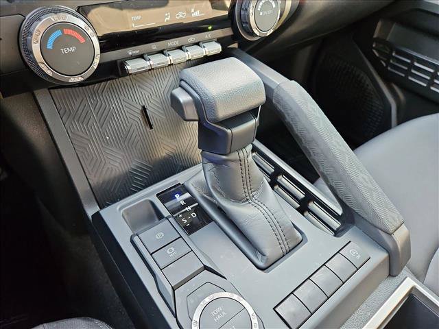 Used 2026 Toyota Tacoma SR5 RWD image 12