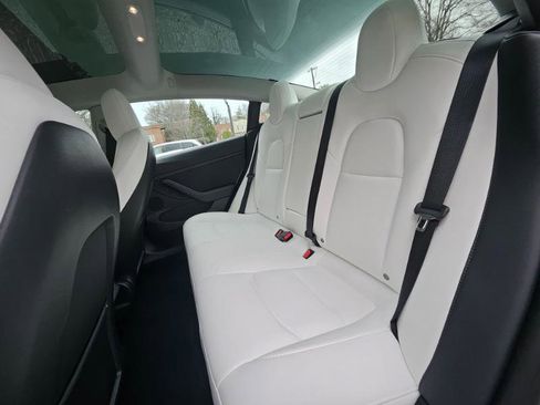 Used 2023 Tesla Model 3 Standard Range image 52