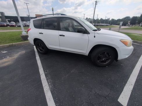 Used 2007 Toyota RAV4 4WD image 16