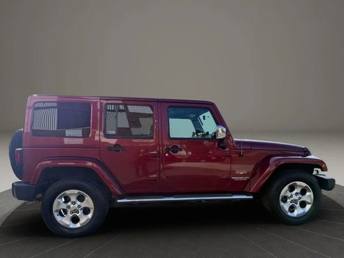 Used 2013 Jeep Wrangler Unlimited Sahara w/ Mopar Chrome Edition Group image 11