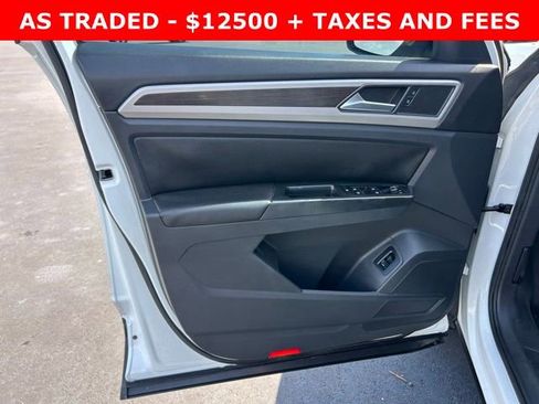Used 2018 Volkswagen Atlas SE FWD image 12