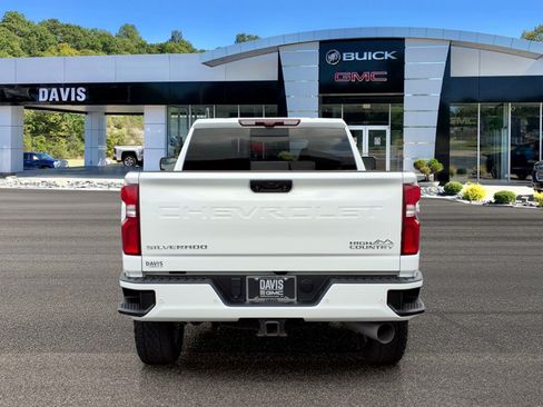 Used 2022 Chevrolet Silverado 2500 High Country AWD/4WD image 5