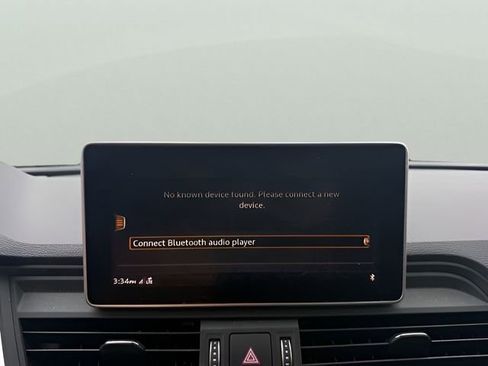 Used 2018 Audi SQ5 Premium Plus w/ Navigation Package image 17