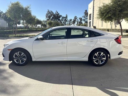 Used 2018 Honda Civic LX image 2