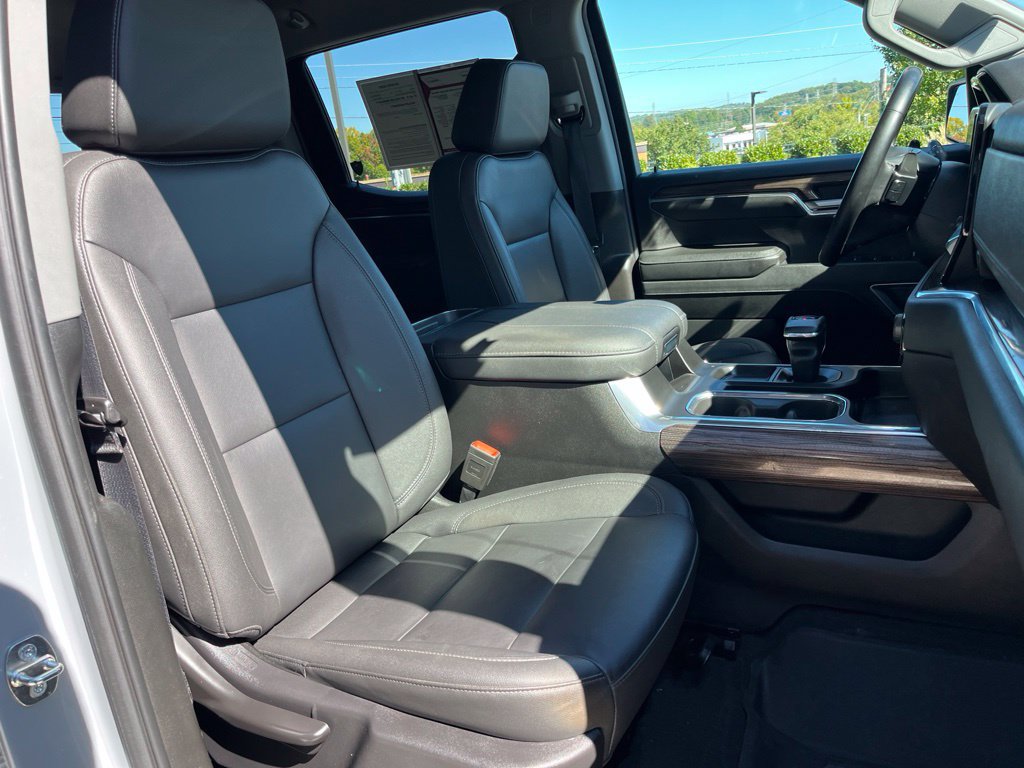 Used 2024 Chevrolet Silverado 1500 RST AWD/4WD image 28
