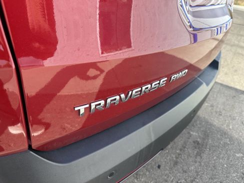 Used 2020 Chevrolet Traverse RS w/ LPO, Floor Liner Package image 5